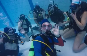 instructor de buceo