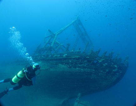realiza nuestro curso Advance Open Water Diver y explora ruinas submarinas